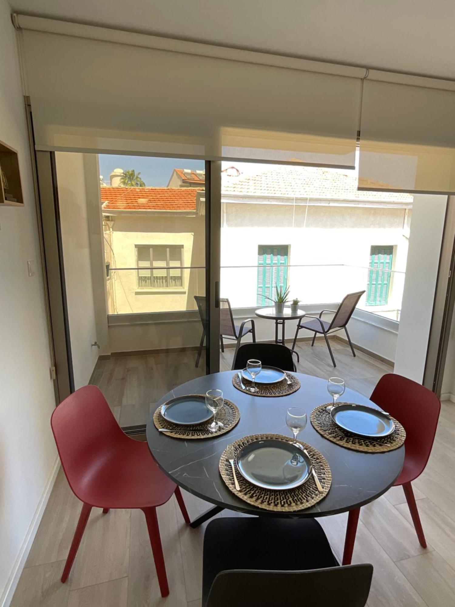 Le Voyageur Apartment Larnaca Exterior photo