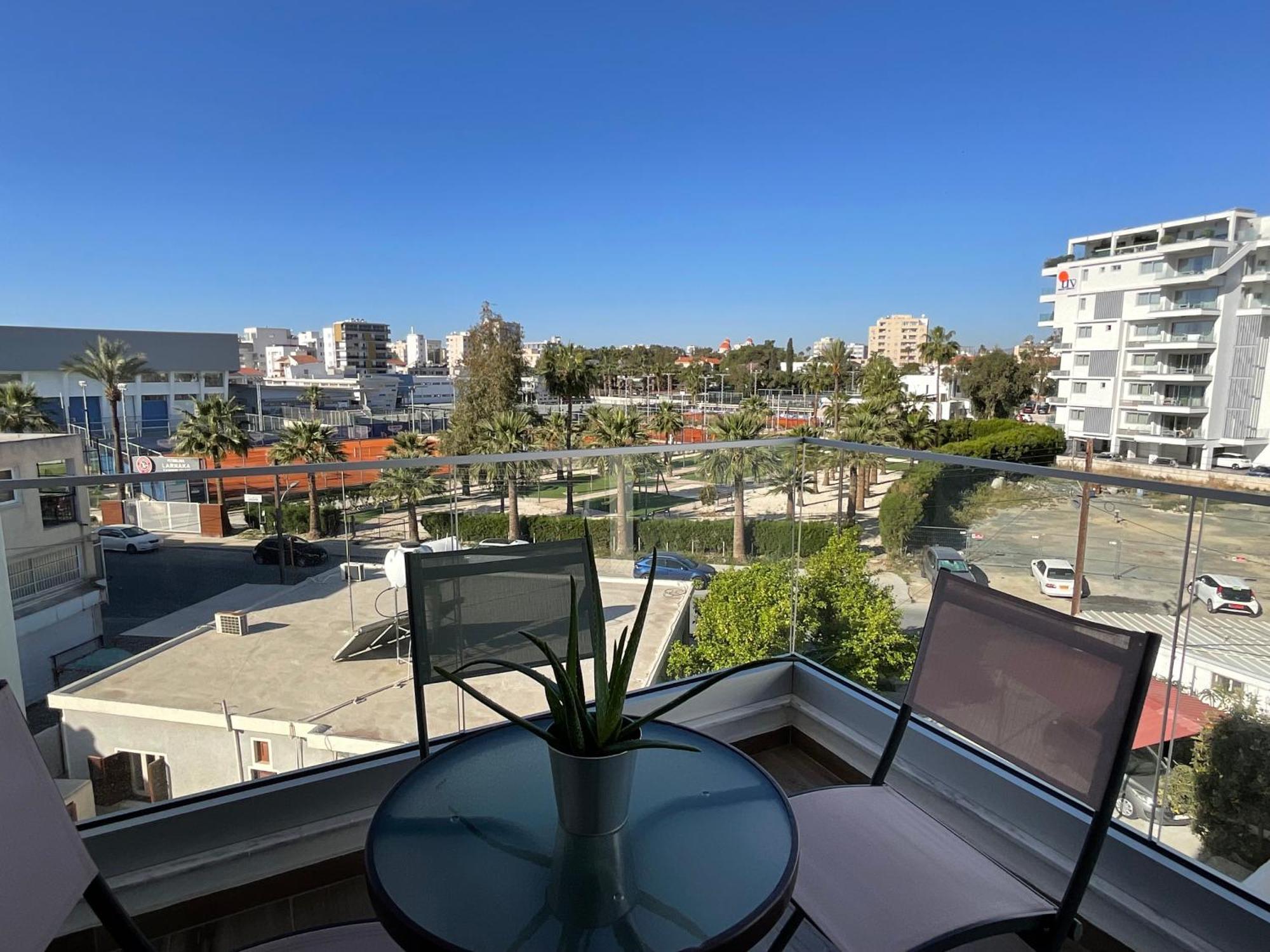 Le Voyageur Apartment Larnaca Exterior photo