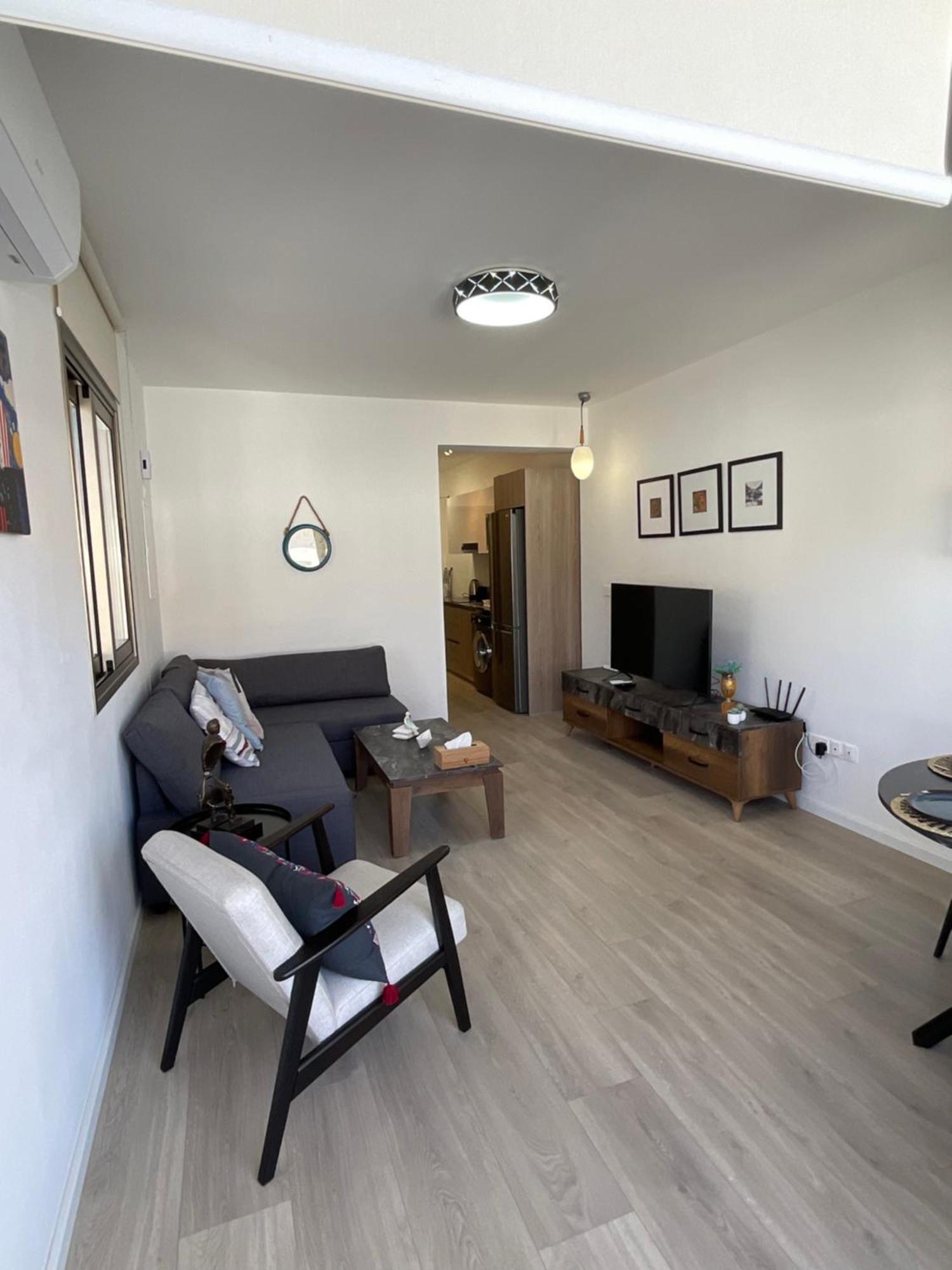 Le Voyageur Apartment Larnaca Exterior photo