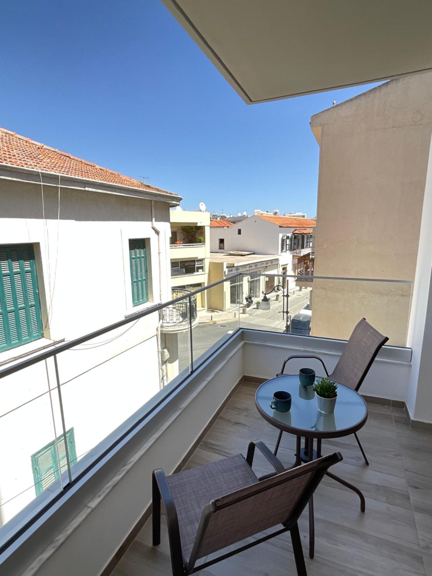 Le Voyageur Apartment Larnaca Exterior photo